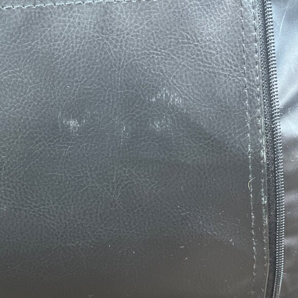 Totes On The Move Foldable Black Waterproof Shoulder Strap Duffel Bag Sz L - New - Picture 5 of 15